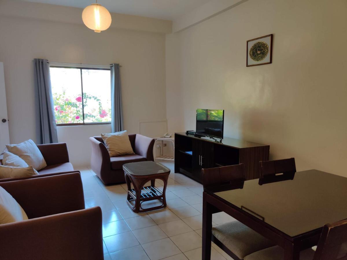 Hotel Red Knight Gardens Davao Zewnętrze zdjęcie