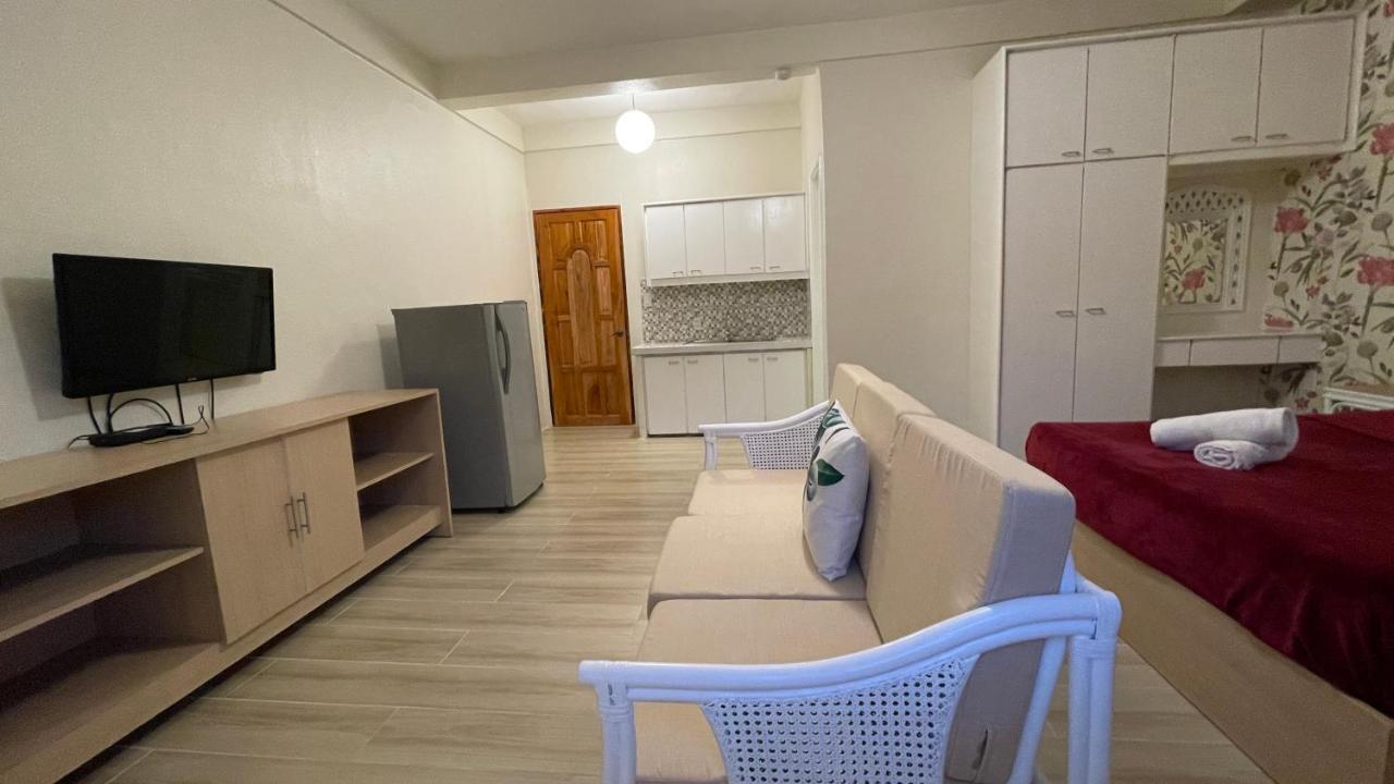 Hotel Red Knight Gardens Davao Zewnętrze zdjęcie