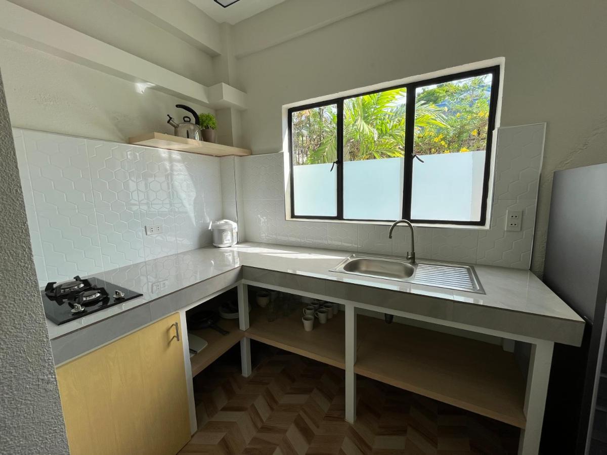 Hotel Red Knight Gardens Davao Zewnętrze zdjęcie