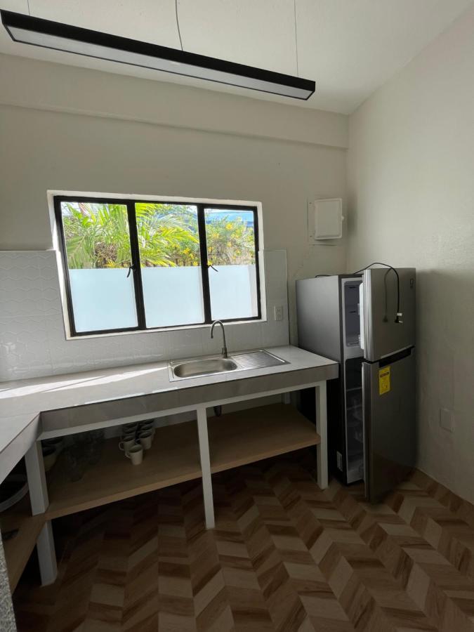 Hotel Red Knight Gardens Davao Zewnętrze zdjęcie