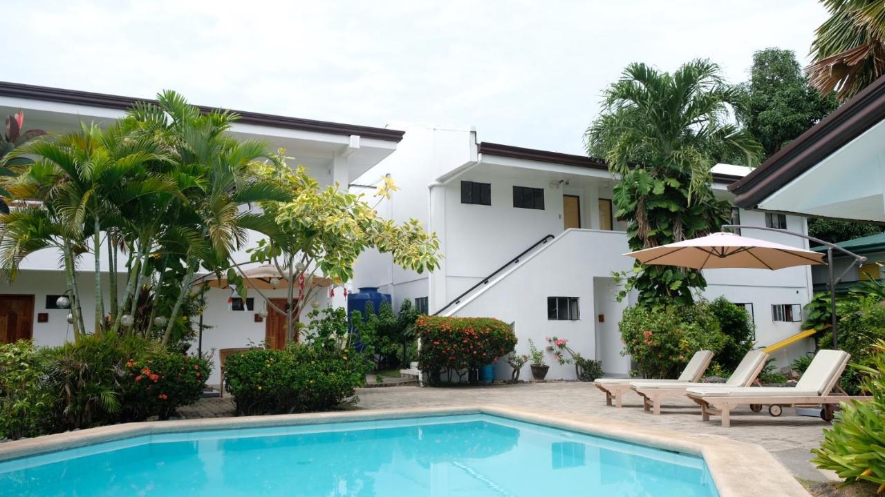 Hotel Red Knight Gardens Davao Zewnętrze zdjęcie