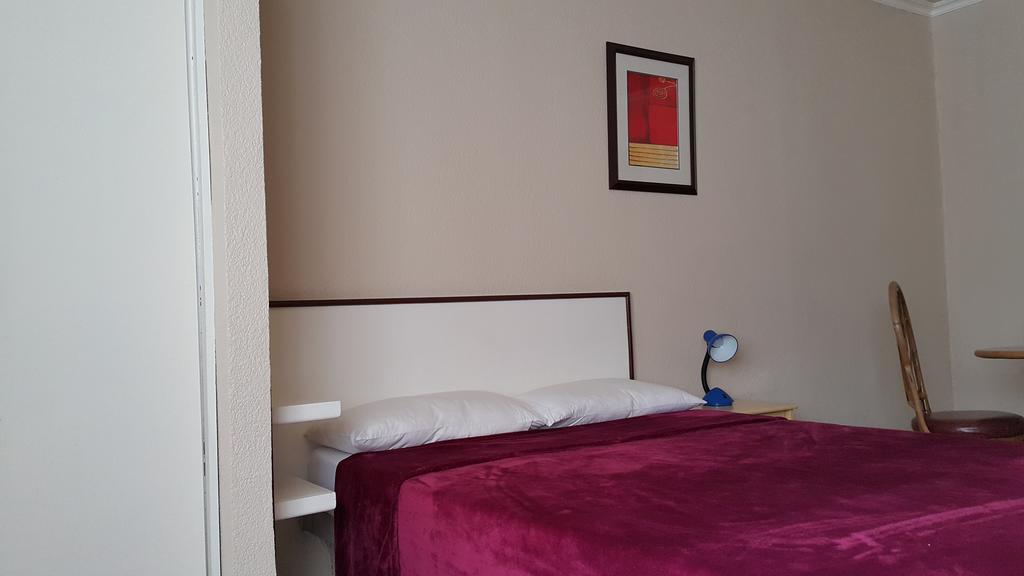 Hotel Red Knight Gardens Davao Zewnętrze zdjęcie