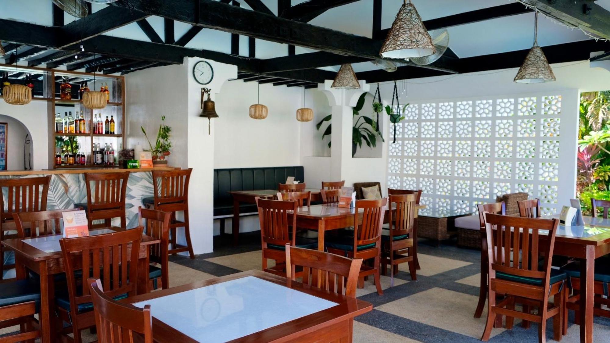 Hotel Red Knight Gardens Davao Zewnętrze zdjęcie