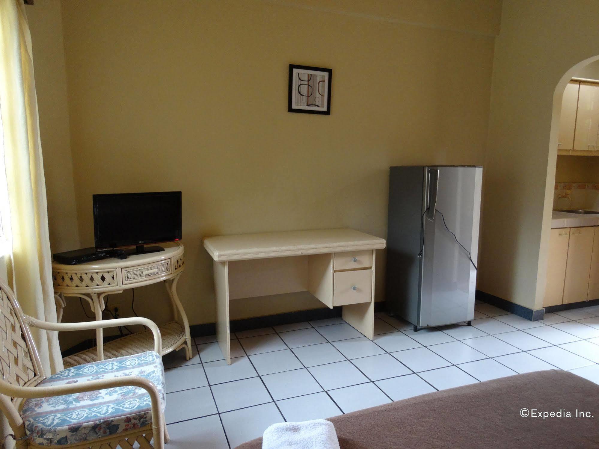 Hotel Red Knight Gardens Davao Zewnętrze zdjęcie